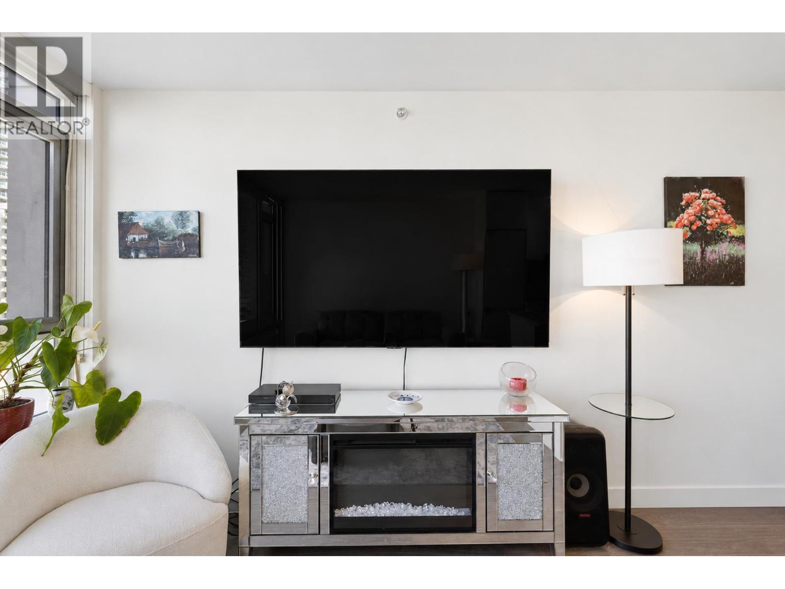 1704 668 Columbia Street, New Westminster, British Columbia  V3M 1A9 - Photo 6 - R3169543