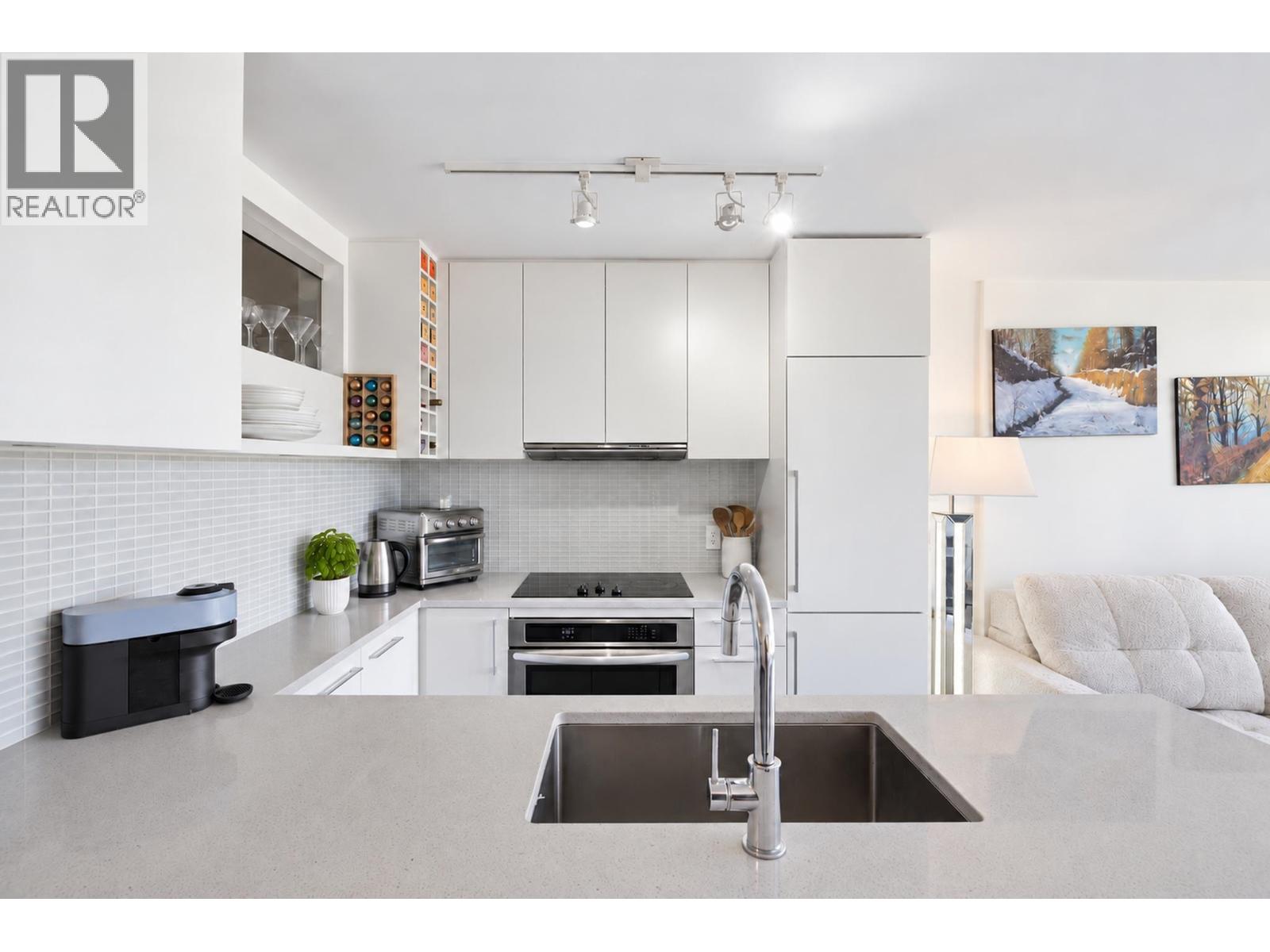 1704 668 Columbia Street, New Westminster, British Columbia  V3M 1A9 - Photo 10 - R3169543