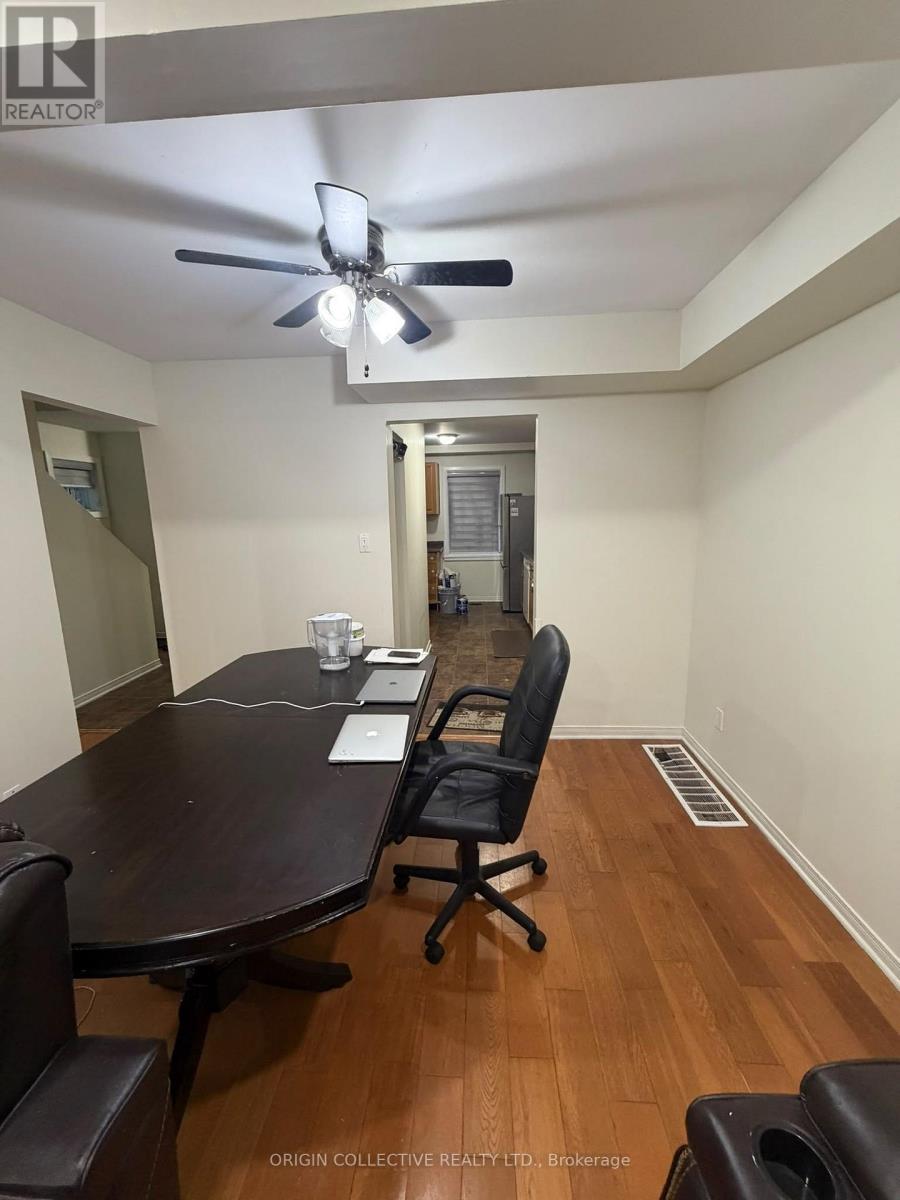 Main & Second Floor - 10 Moonbeam Grove S, Toronto, Ontario  M1B 2T5 - Photo 21 - E13828966
