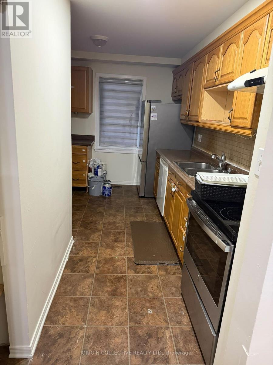 Main & Second Floor - 10 Moonbeam Grove S, Toronto, Ontario  M1B 2T5 - Photo 8 - E13828966