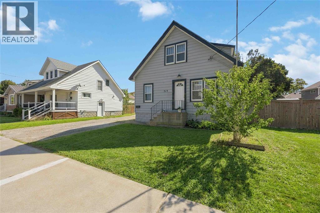 319 Talfourd STREET Sarnia Ontario Canada N7T1P5 3