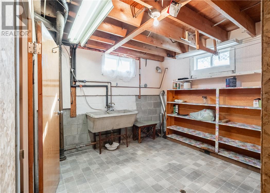 36 Kelly Street, Capreol, Ontario  P0M 1H0 - Photo 19 - 2130427
