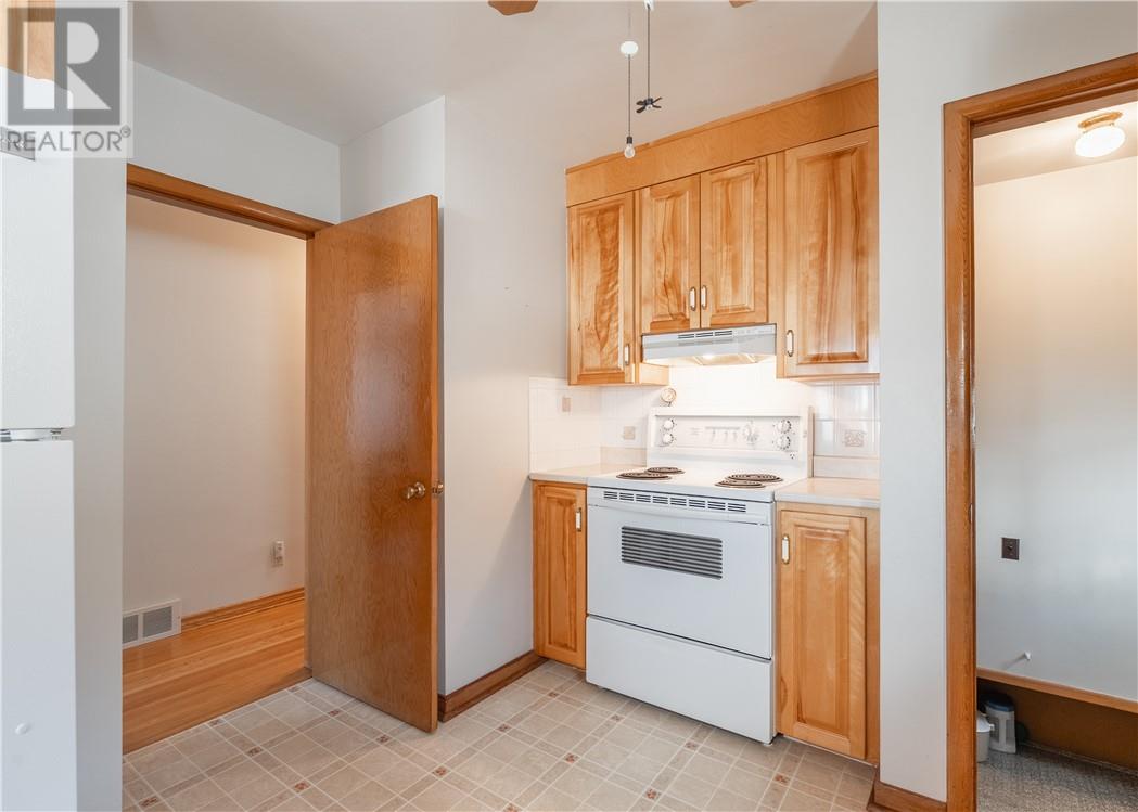 36 Kelly Street, Capreol, Ontario  P0M 1H0 - Photo 11 - 2130427