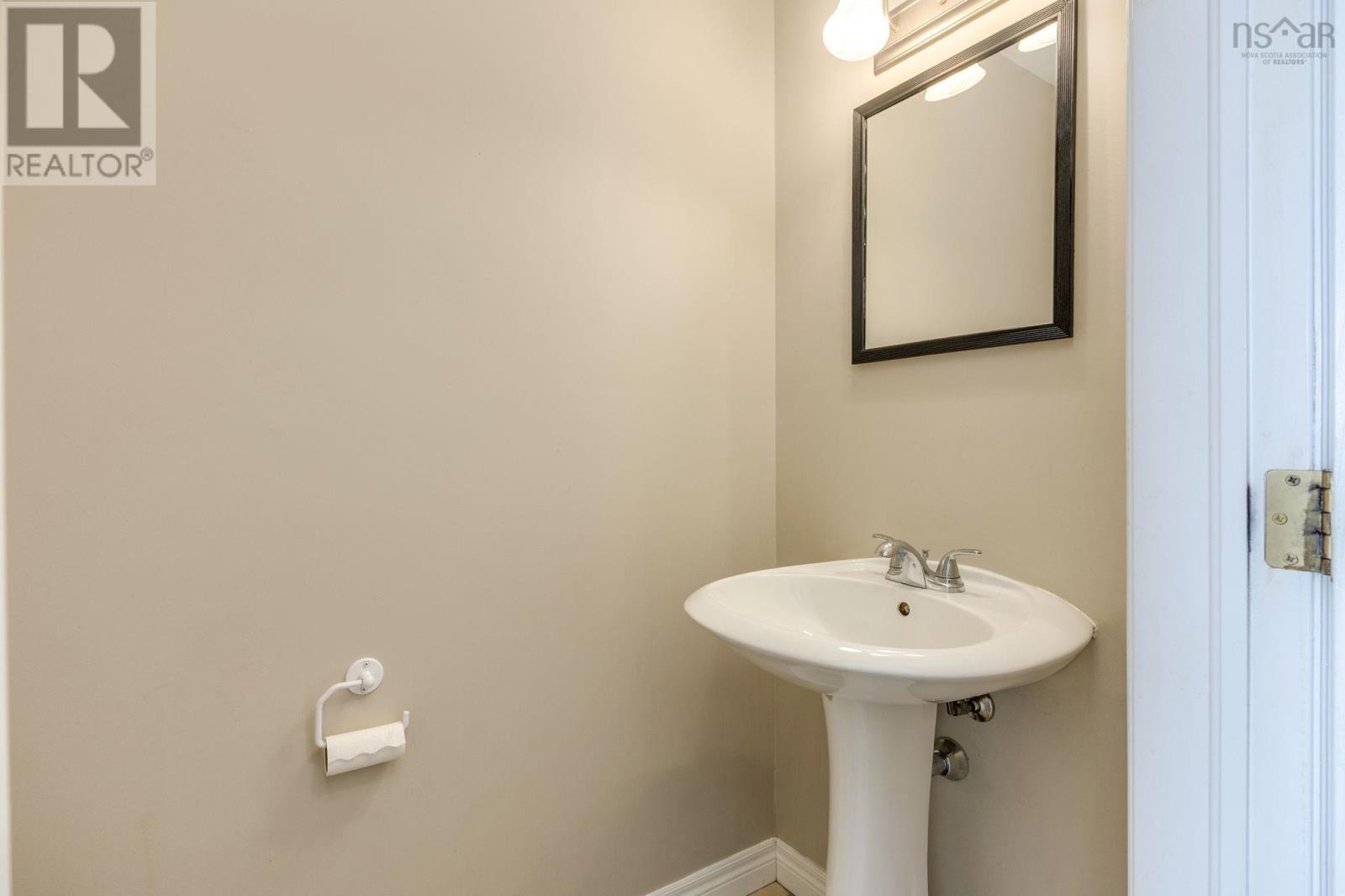 3804 Memorial Drive, Halifax, Nova Scotia  B3K 6R6 - Photo 13 - 202624375
