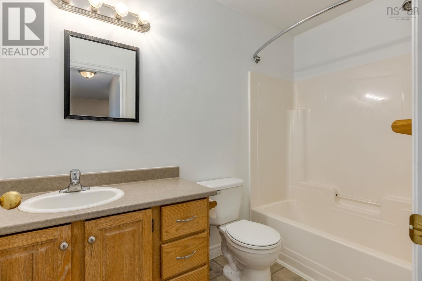 3804 Memorial Drive, Halifax, Nova Scotia  B3K 6R6 - Photo 25 - 202624375