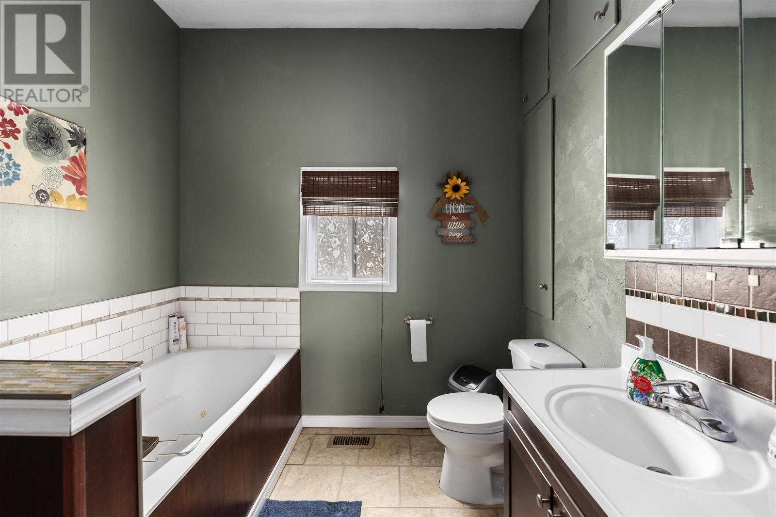 12125 Hwy 17, Thessalon, Ontario  P0R 1L0 - Photo 19 - SM262679
