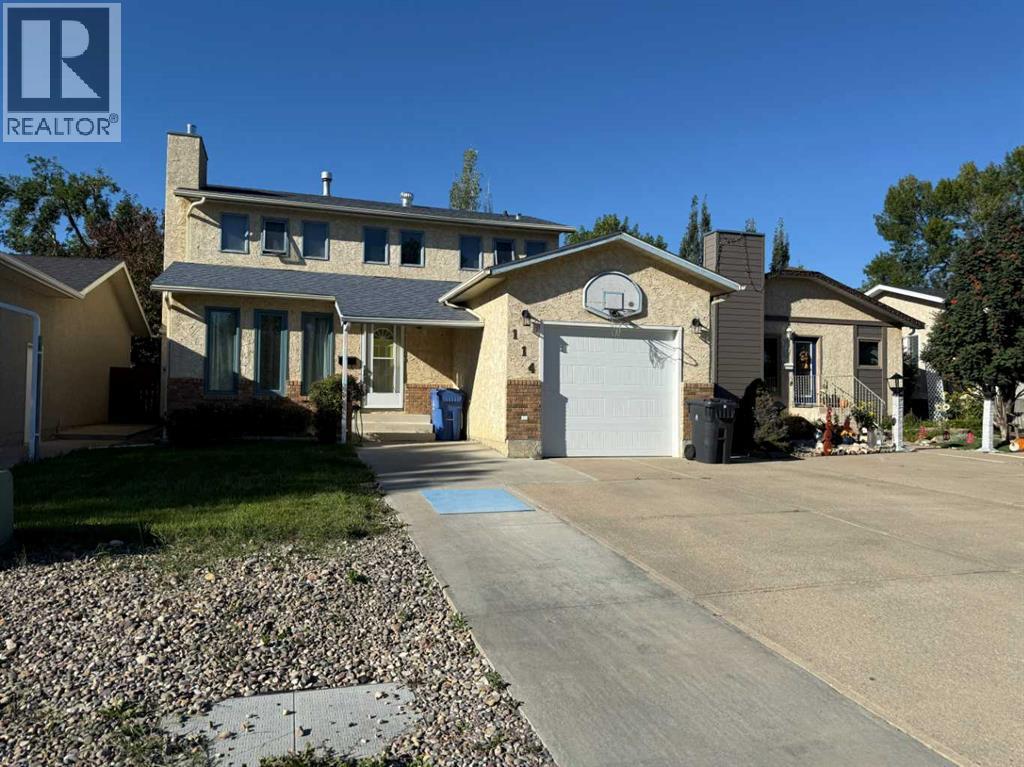114 Red Crow Boulevard W, Lethbridge, Alberta  T1K 5M1 - Photo 1 - A2344987