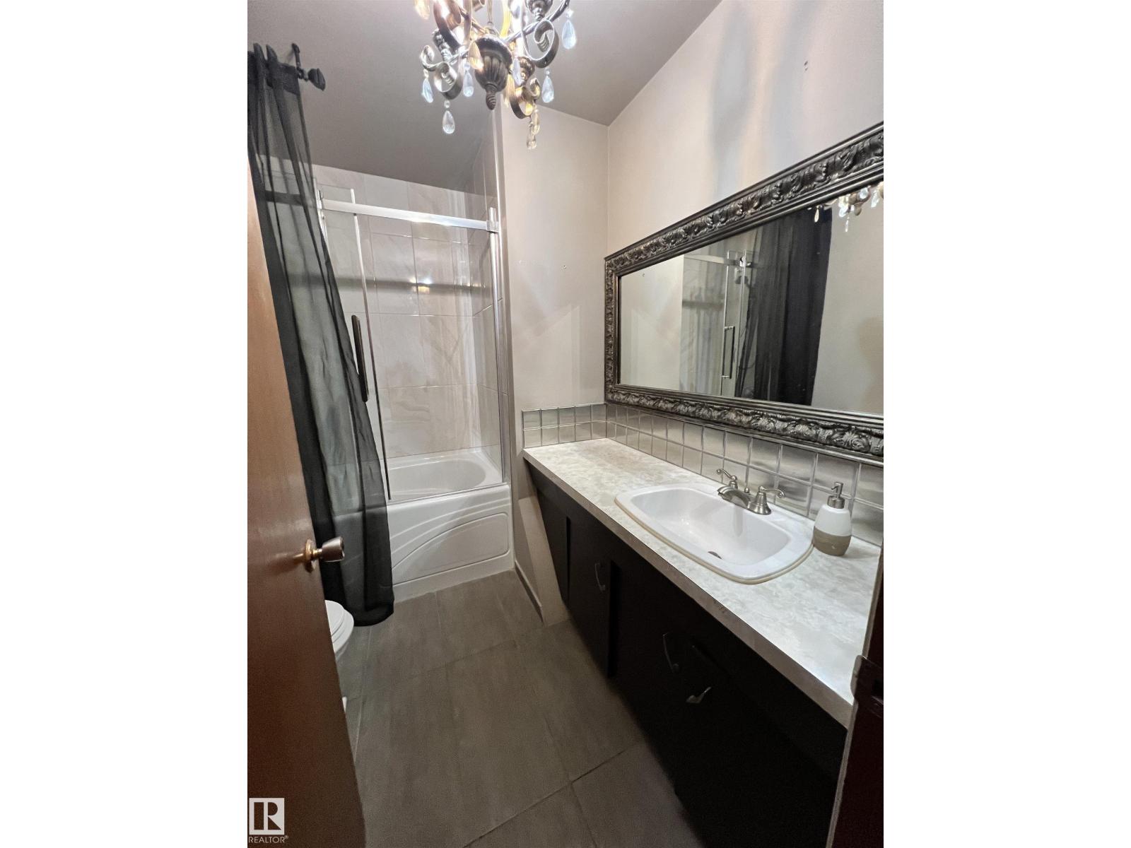 15003 81 St Nw, Edmonton, Alberta  T5C 1P4 - Photo 10 - E4506354