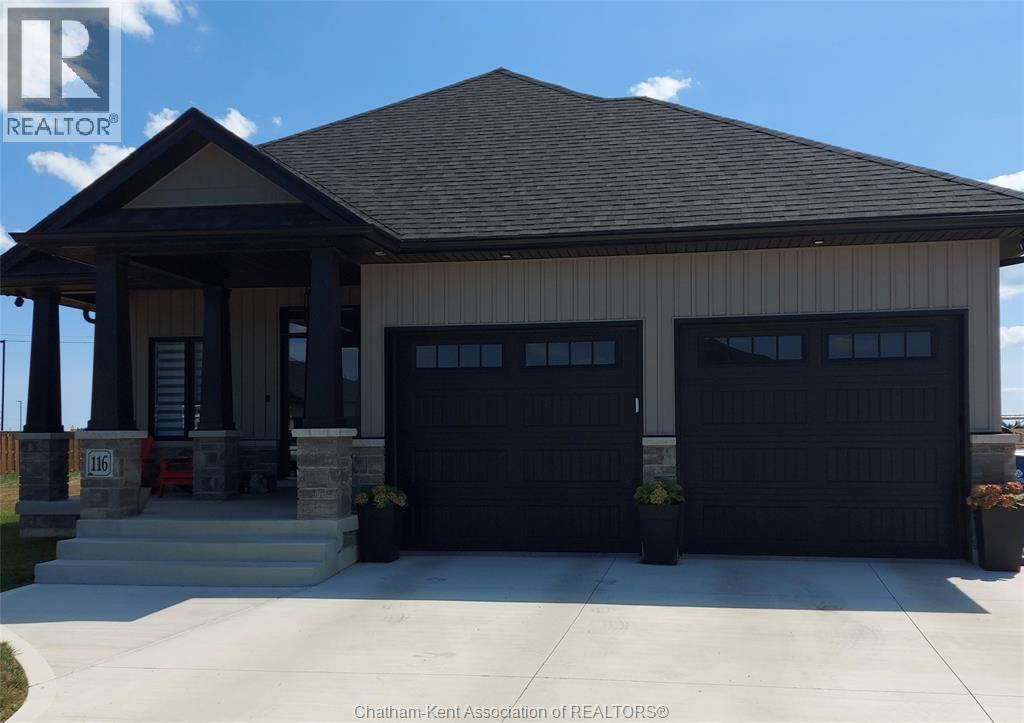 76 Bloomington Way, Chatham, Ontario  N7L 0H2 - Photo 2 - 26017837