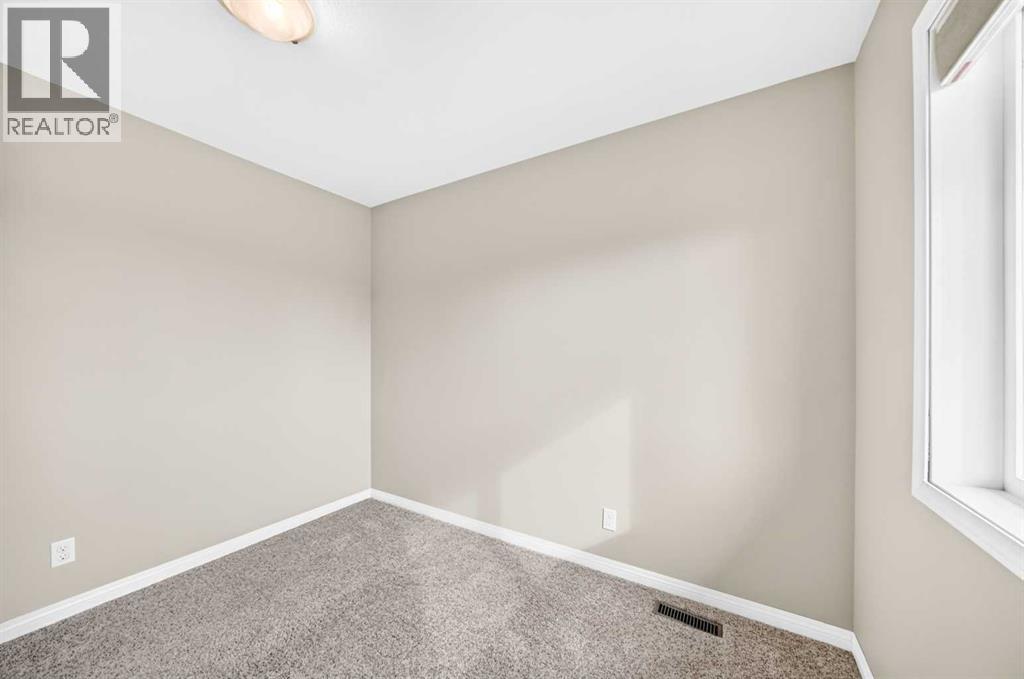 36 Sandpiper Way NW, Calgary, Alberta  T3K 3C6 - Photo 22 - A2344672