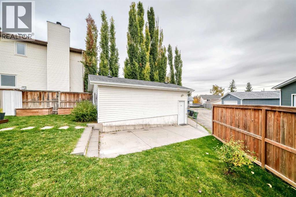 36 Sandpiper Way NW, Calgary, Alberta  T3K 3C6 - Photo 40 - A2344672