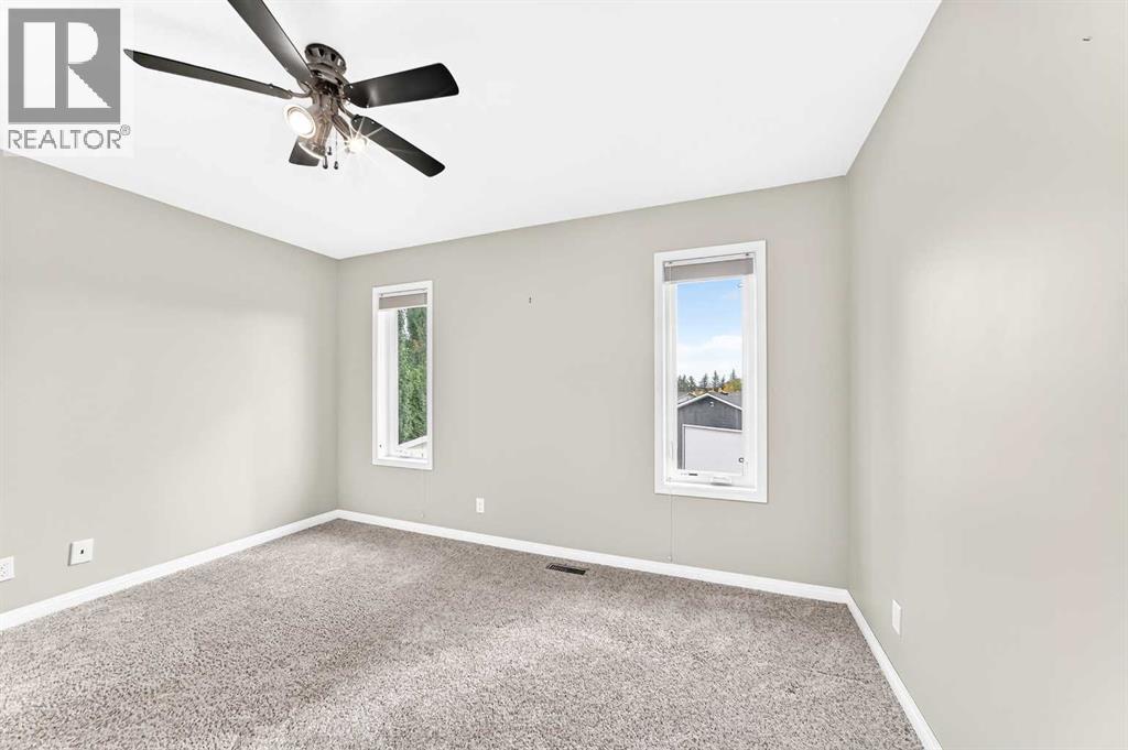 36 Sandpiper Way NW, Calgary, Alberta  T3K 3C6 - Photo 17 - A2344672