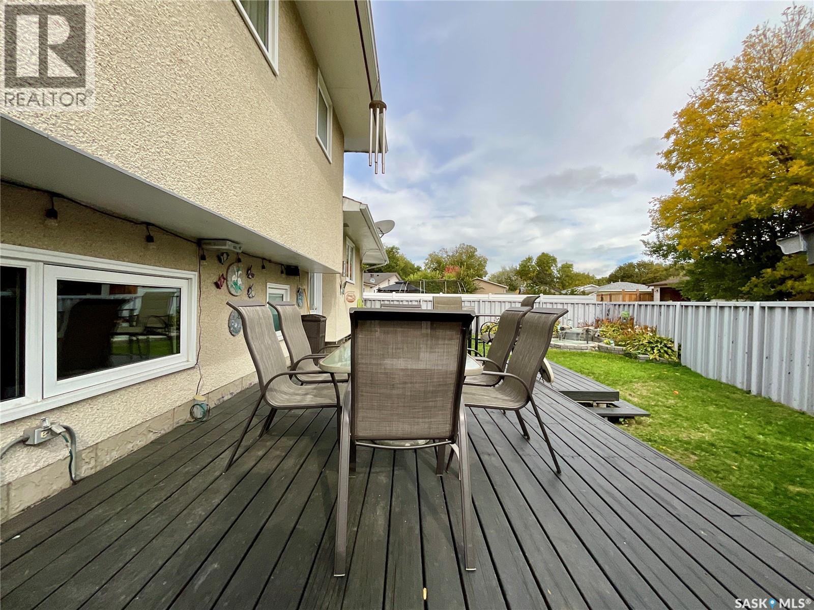 255 Litzenberger Crescent, Regina, Saskatchewan  S4R 7A2 - Photo 43 - SK049557