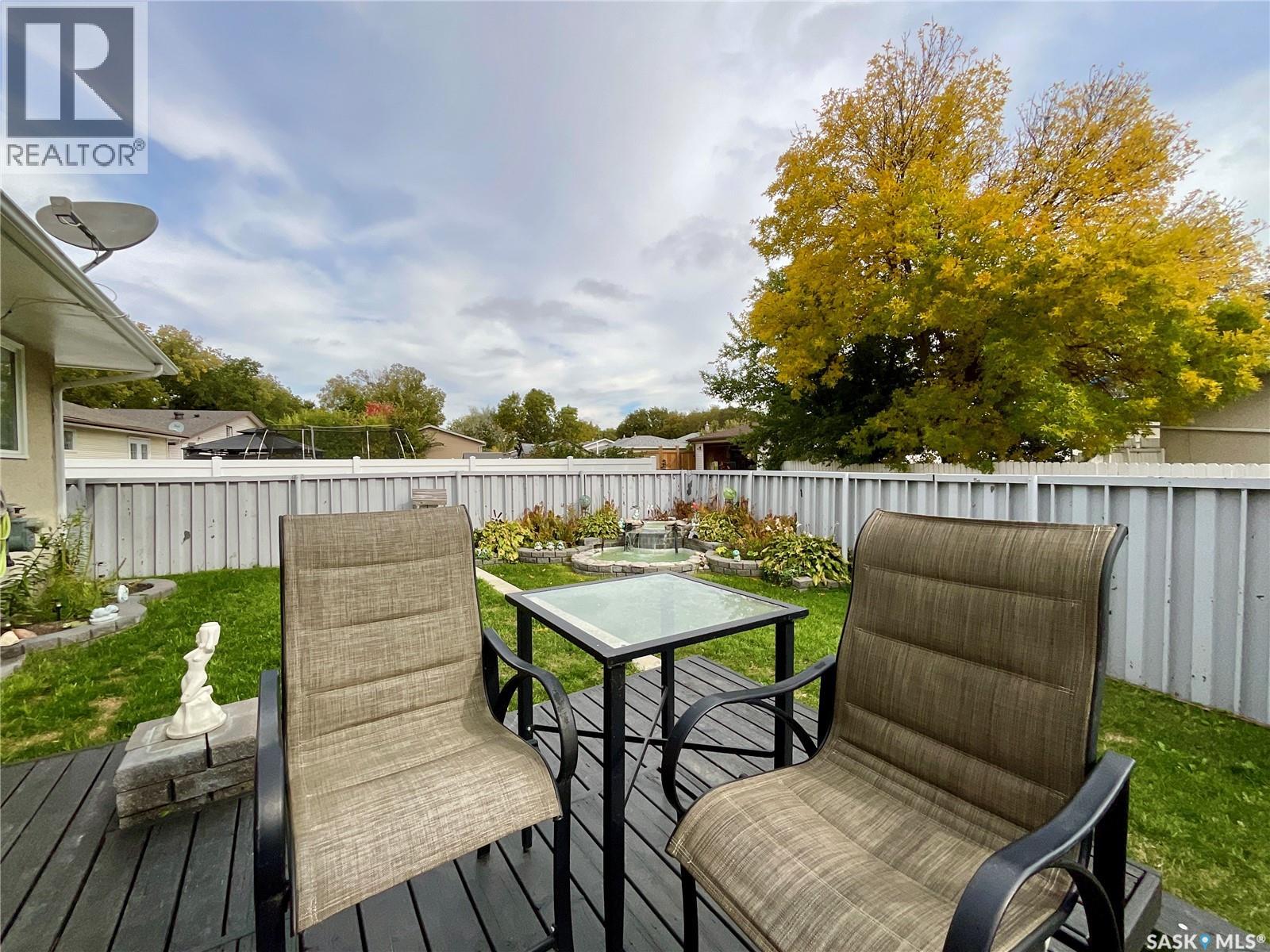 255 Litzenberger Crescent, Regina, Saskatchewan  S4R 7A2 - Photo 45 - SK049557