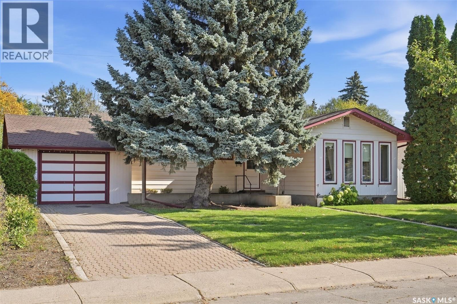 219 Egbert Avenue, Saskatoon, Saskatchewan  S7N 1X2 - Photo 3 - SK049554