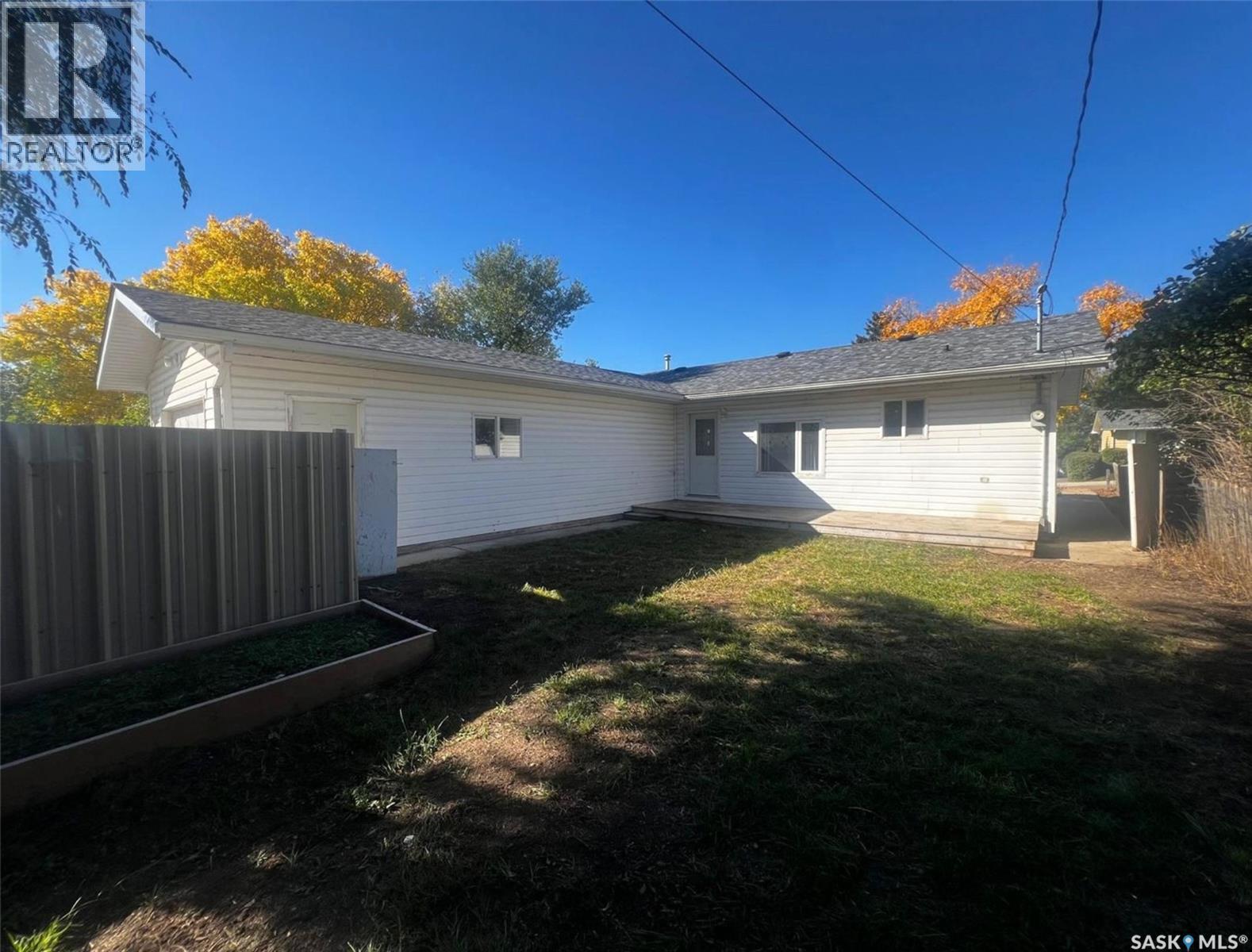 349 10th Avenue Nw, Swift Current, Saskatchewan  S9H 1P1 - Photo 20 - SK049548