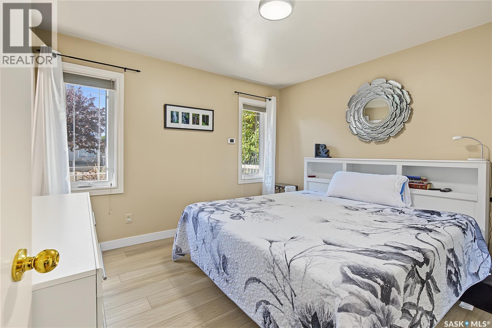 1227 2nd Avenue Nw, Moose Jaw, Saskatchewan  S6H 3R6 - Photo 28 - SK049530