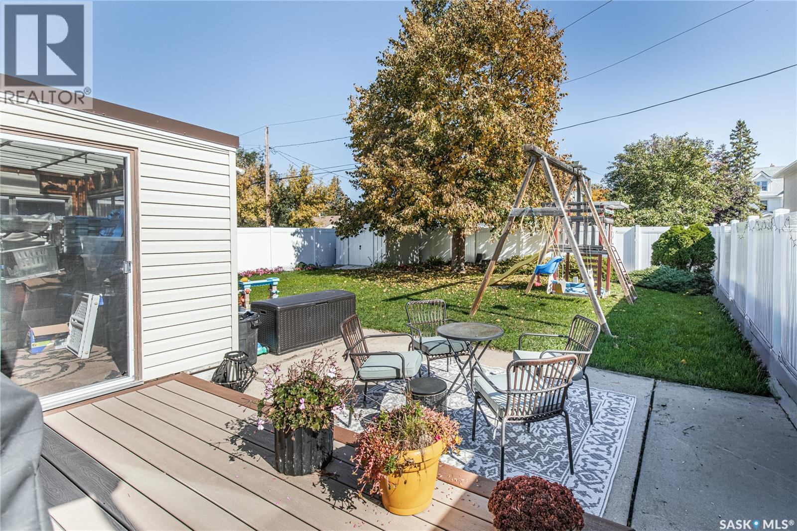 1227 2nd Avenue Nw, Moose Jaw, Saskatchewan  S6H 3R6 - Photo 57 - SK049530
