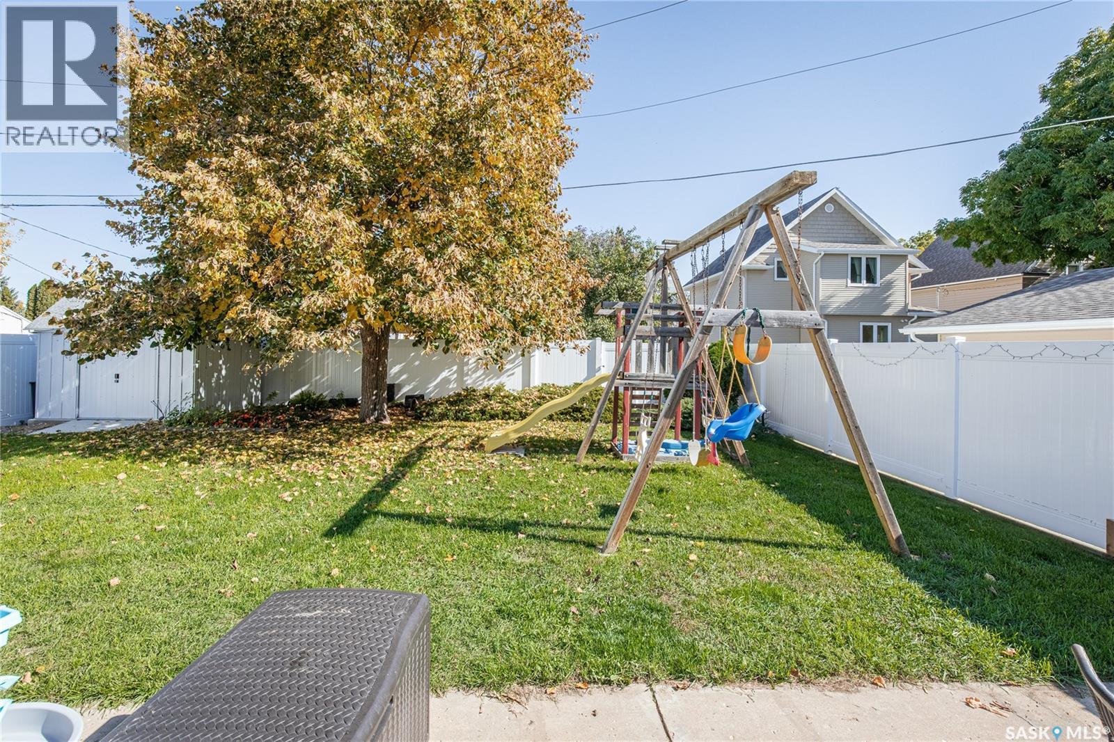 1227 2nd Avenue Nw, Moose Jaw, Saskatchewan  S6H 3R6 - Photo 63 - SK049530