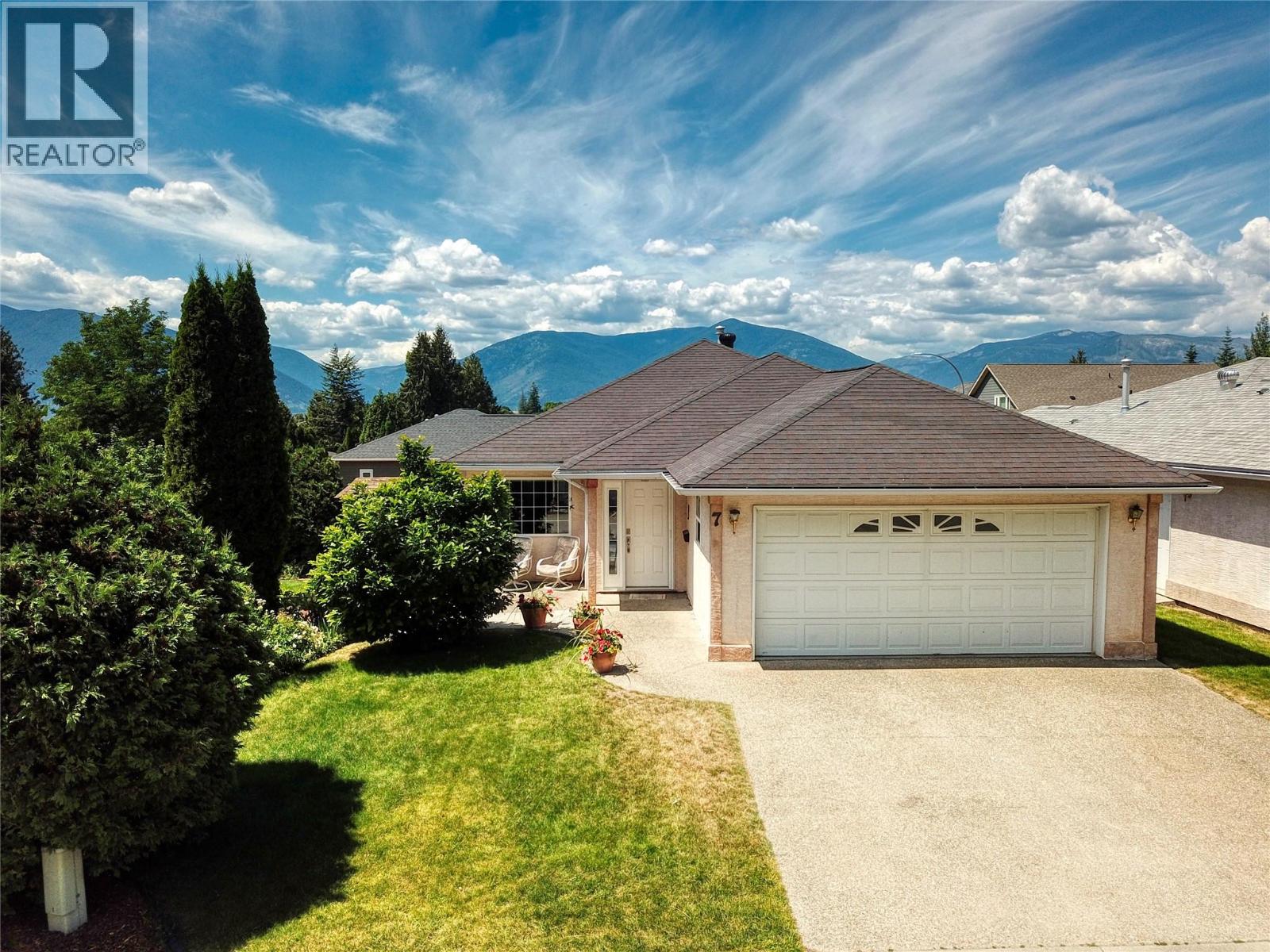 420 20TH  N Avenue Unit# 7, Creston, British Columbia