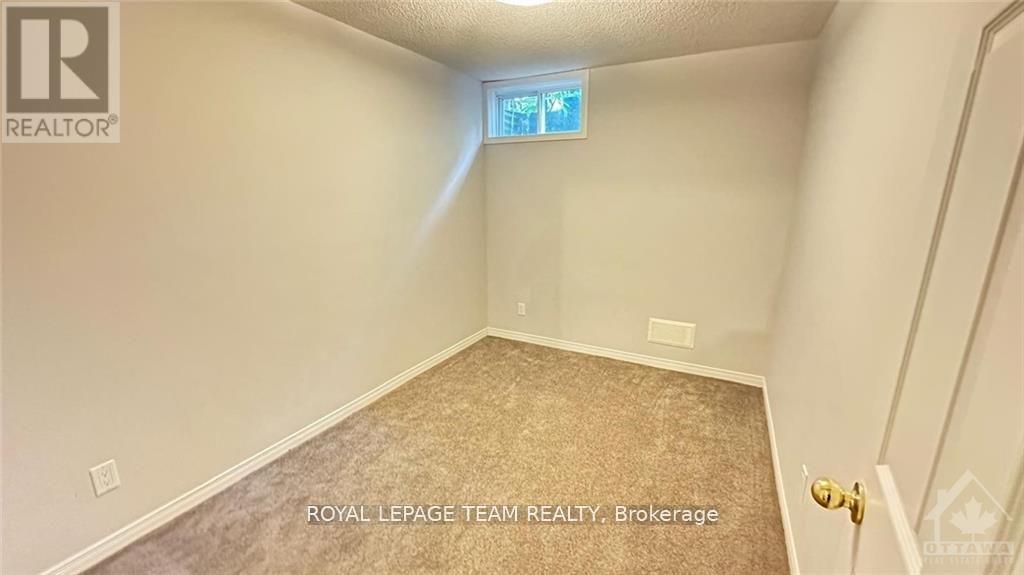 103 - 3520 Downpatrick Road, Ottawa, Ontario  K1V 8T4 - Photo 2 - X13829286