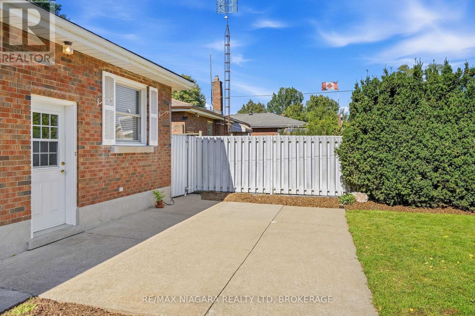 7771 Wilson Crescent, Niagara Falls, Ontario  L2G 4S6 - Photo 32 - X13829096