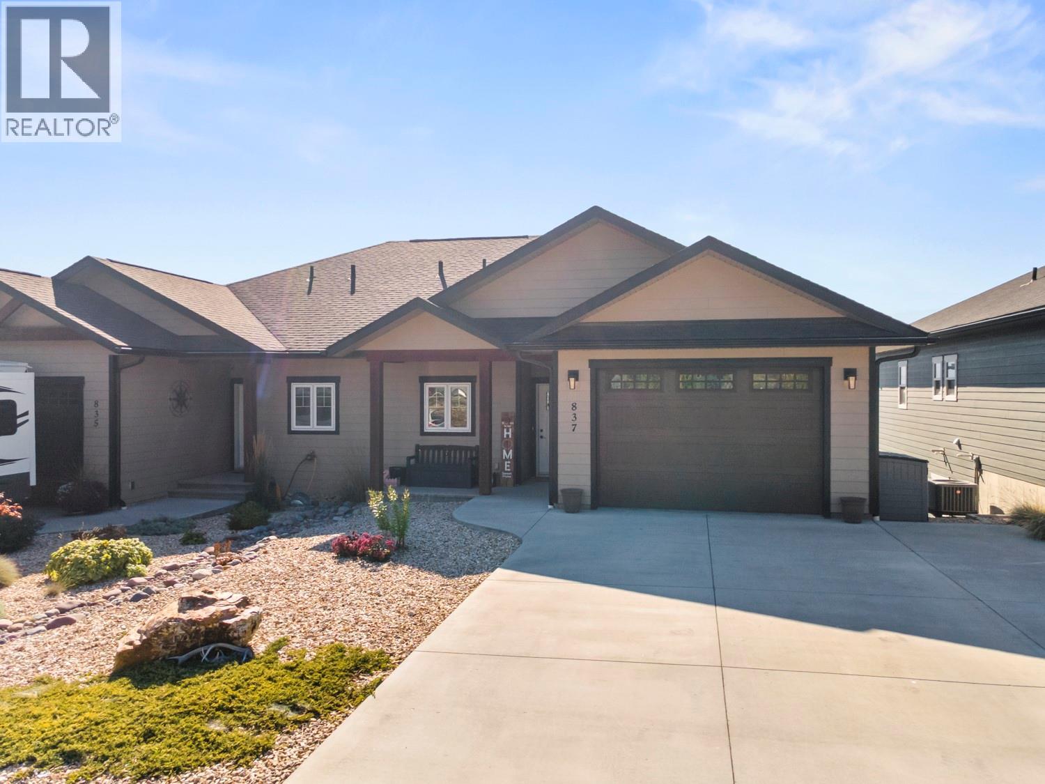 837 Selkirk Drive, Creston, British Columbia V0B 1G3 - Photo 1 - 10401632