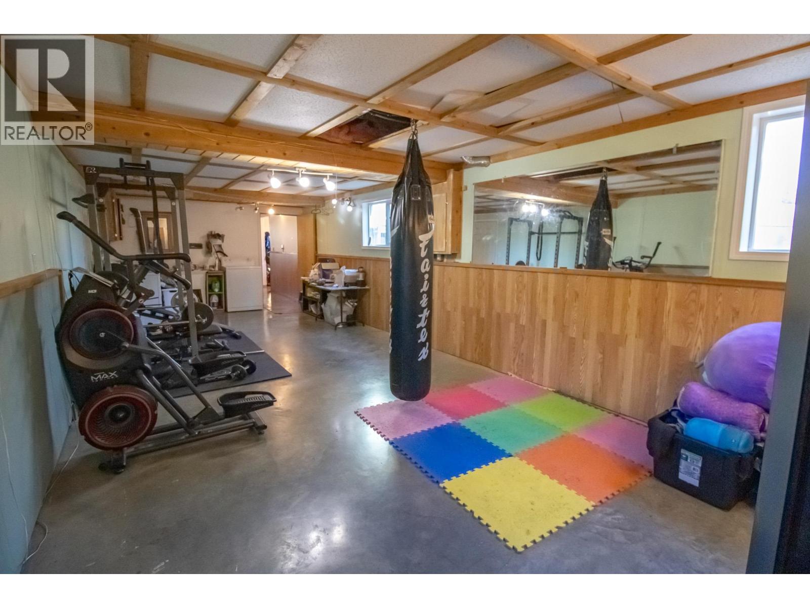 9805 Airport Road, Fort St. James, British Columbia  V0J 1P0 - Photo 18 - R3168915