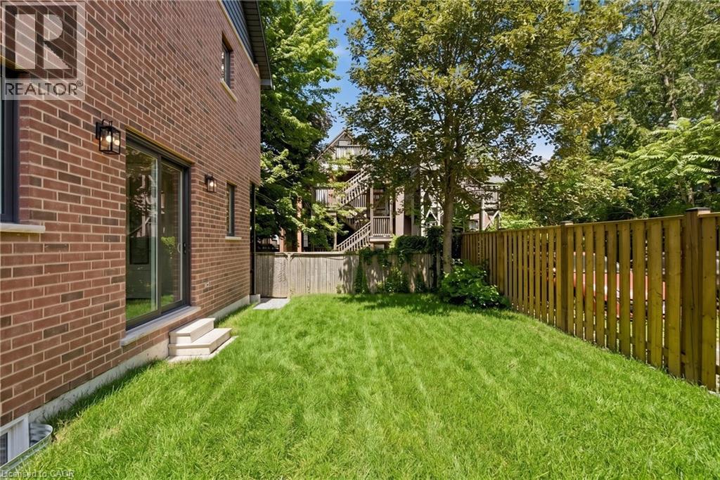 279 Hess Street S, Hamilton, Ontario  L8P 3P6 - Photo 2 - 40866628