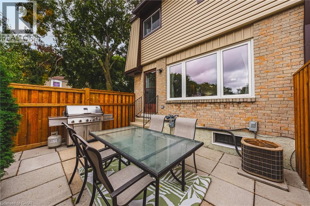 10 Angus Road Unit# 40, Hamilton, Ontario  L8K 6K3 - Photo 32 - 40866614