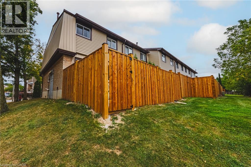 10 Angus Road Unit# 40, Hamilton, Ontario  L8K 6K3 - Photo 33 - 40866614