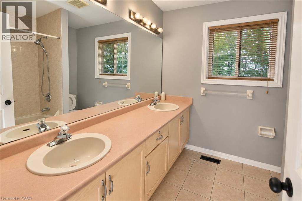 85 Shadeland Court, Cambridge, Ontario  N1T 1V2 - Photo 28 - 40865832