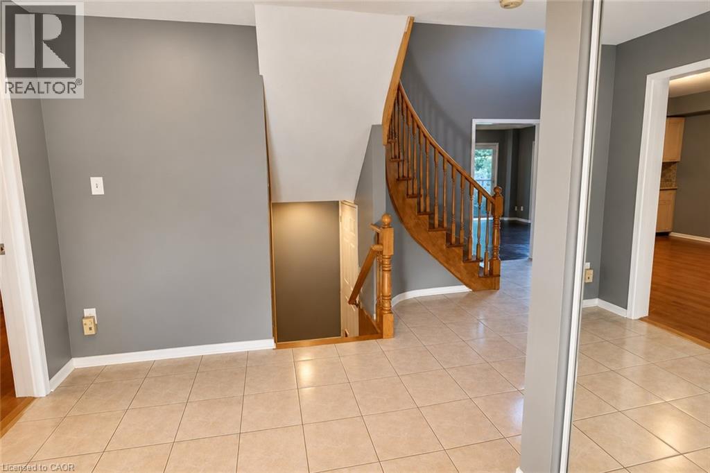 85 Shadeland Court, Cambridge, Ontario  N1T 1V2 - Photo 5 - 40865832