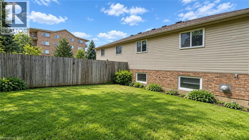 7 Briarfield Street, Kitchener, Ontario  N2A 4B6 - Photo 34 - 40861544