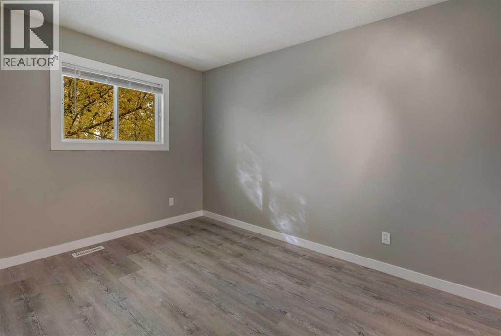 236 Cedarwood Park SW