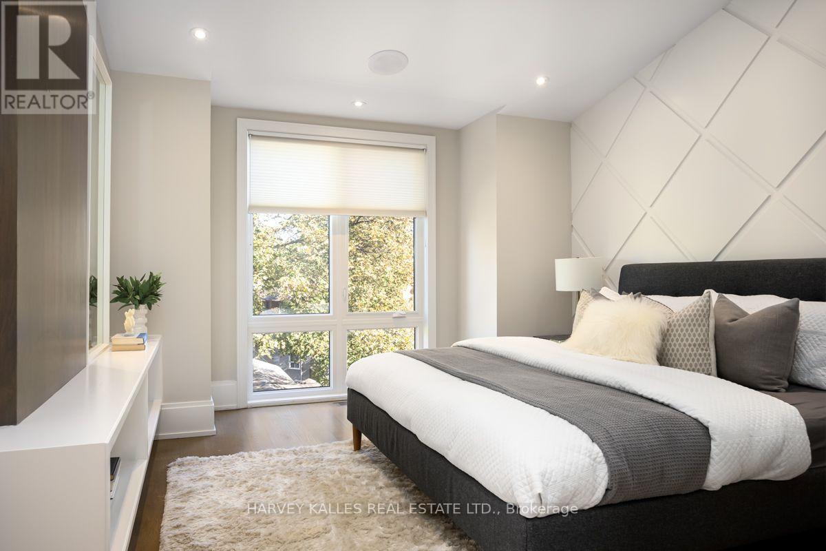 326 St. Clements Avenue, Toronto, Ontario  M4R 1H5 - Photo 9 - C13829230
