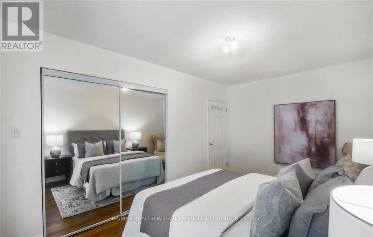 122 Mcgillivray Avenue, Toronto, Ontario  M5M 2Y6 - Photo 15 - C13829236