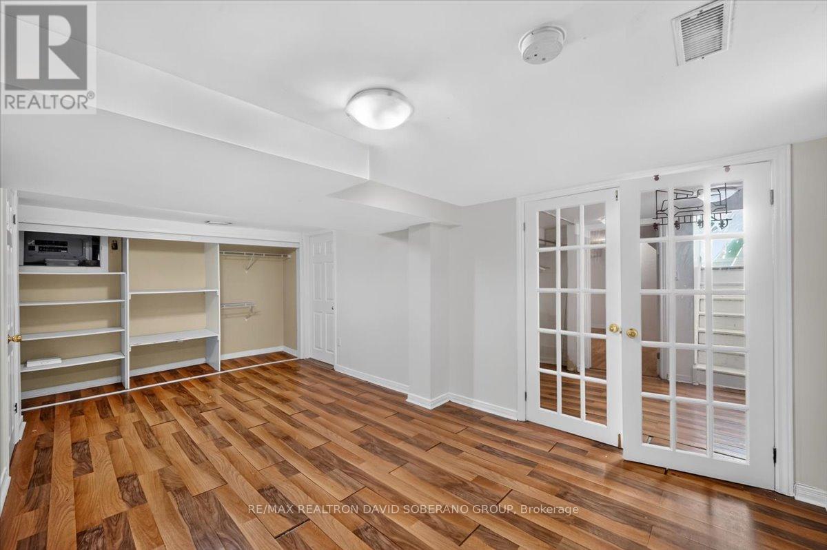 122 Mcgillivray Avenue, Toronto, Ontario  M5M 2Y6 - Photo 30 - C13829236