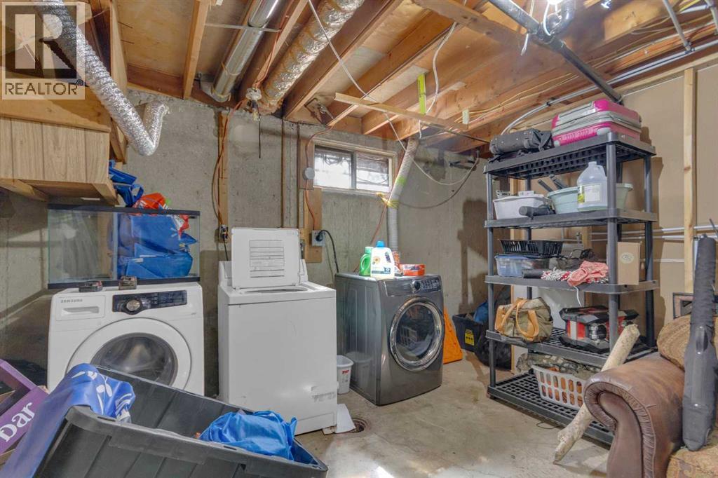 99 Dovercliffe Way SE, Calgary, Alberta  T2B 1W6 - Photo 24 - A2347998