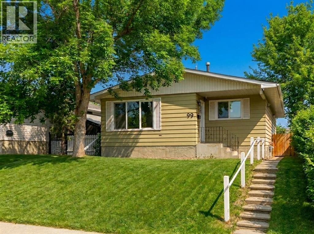 99 Dovercliffe Way SE, Calgary, Alberta