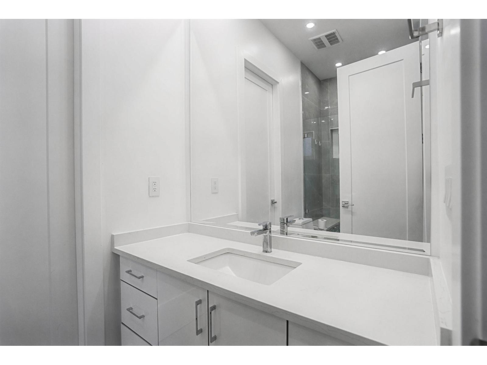 16035 10a Avenue, Surrey, British Columbia  V4A 7W8 - Photo 13 - R3169598