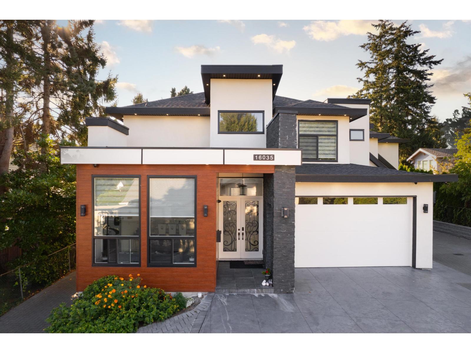 16035 10a Avenue, Surrey, British Columbia  V4A 7W8 - Photo 2 - R3169598