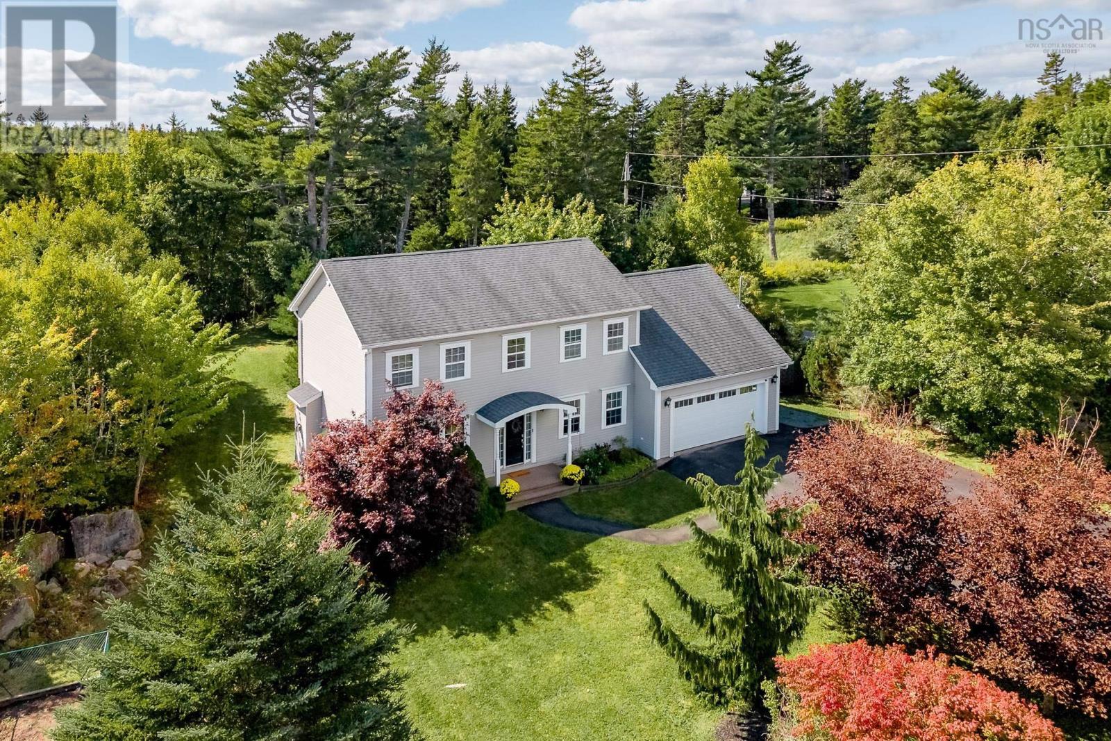 155 Matthew Drive, Hammonds Plains, Nova Scotia  B4B 1T8 - Photo 1 - 202624379