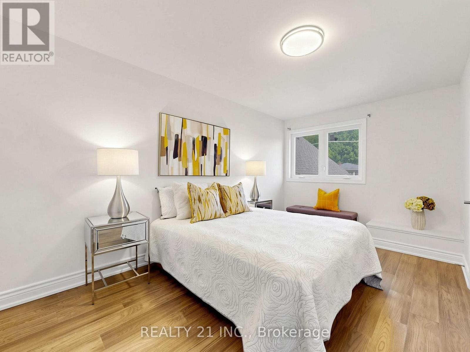 120 Queensbury Avenue, Toronto, Ontario  M1N 2X7 - Photo 22 - E13829160