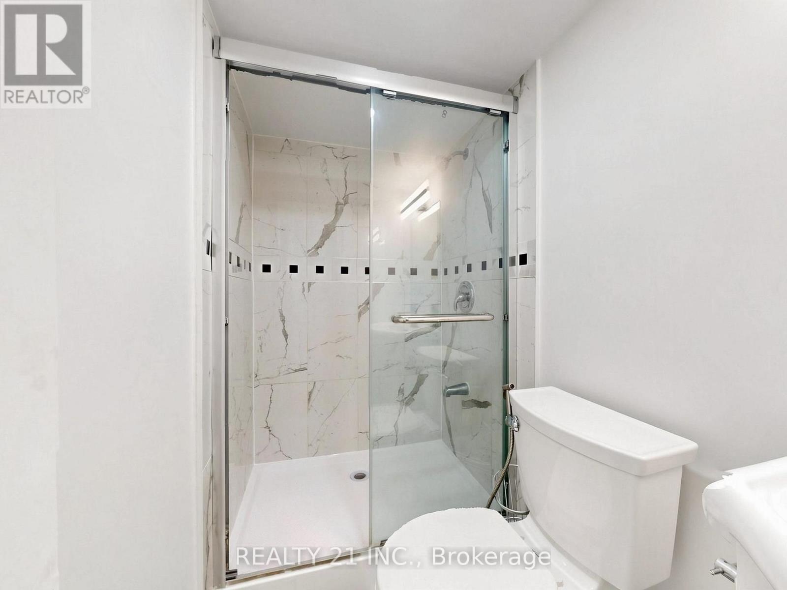 120 Queensbury Avenue, Toronto, Ontario  M1N 2X7 - Photo 43 - E13829160