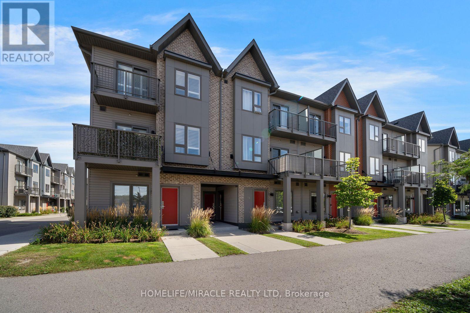 104 - 2635 William Jackson Drive, Pickering, Ontario  L1X 0L2 - Photo 2 - E13829200