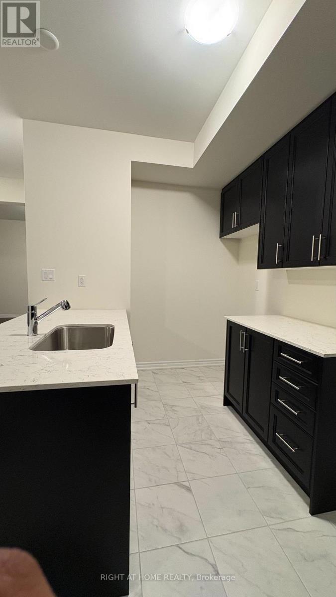 11 Radiance Way, Whitby, Ontario  L1P 0S2 - Photo 20 - E13829300