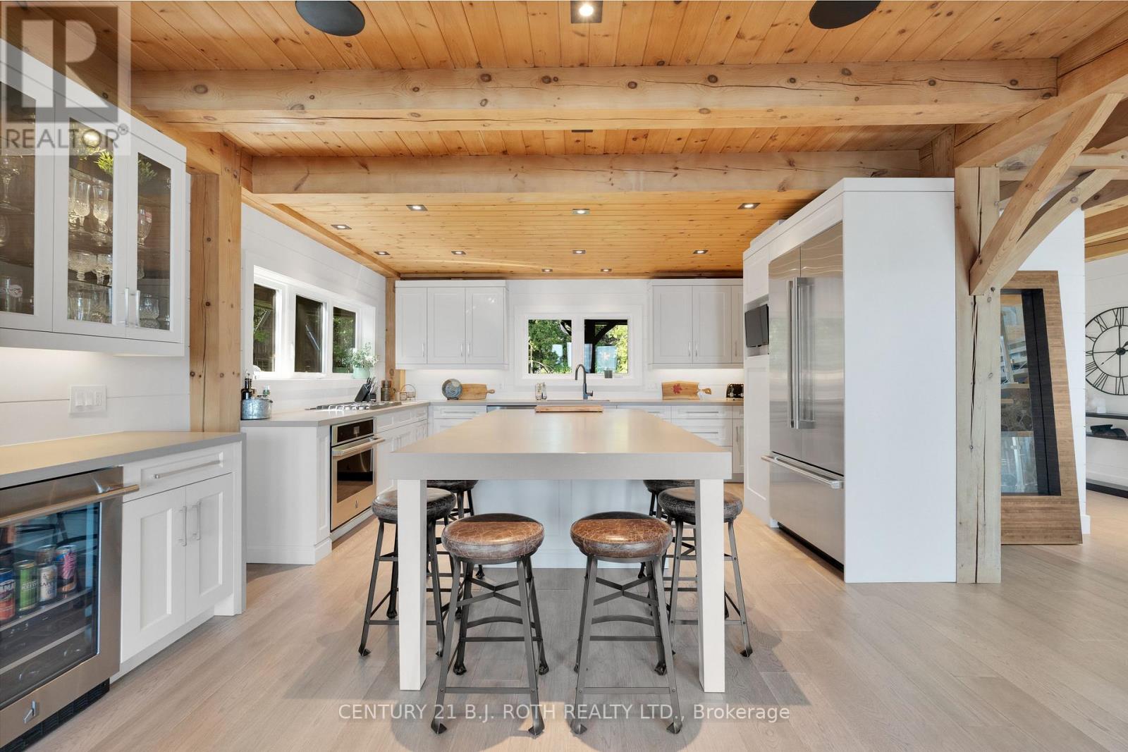 247 Lakeshore Road E, Oro-Medonte (Hawkestone), Ontario  L0L 2E0 - Photo 13 - S13829078