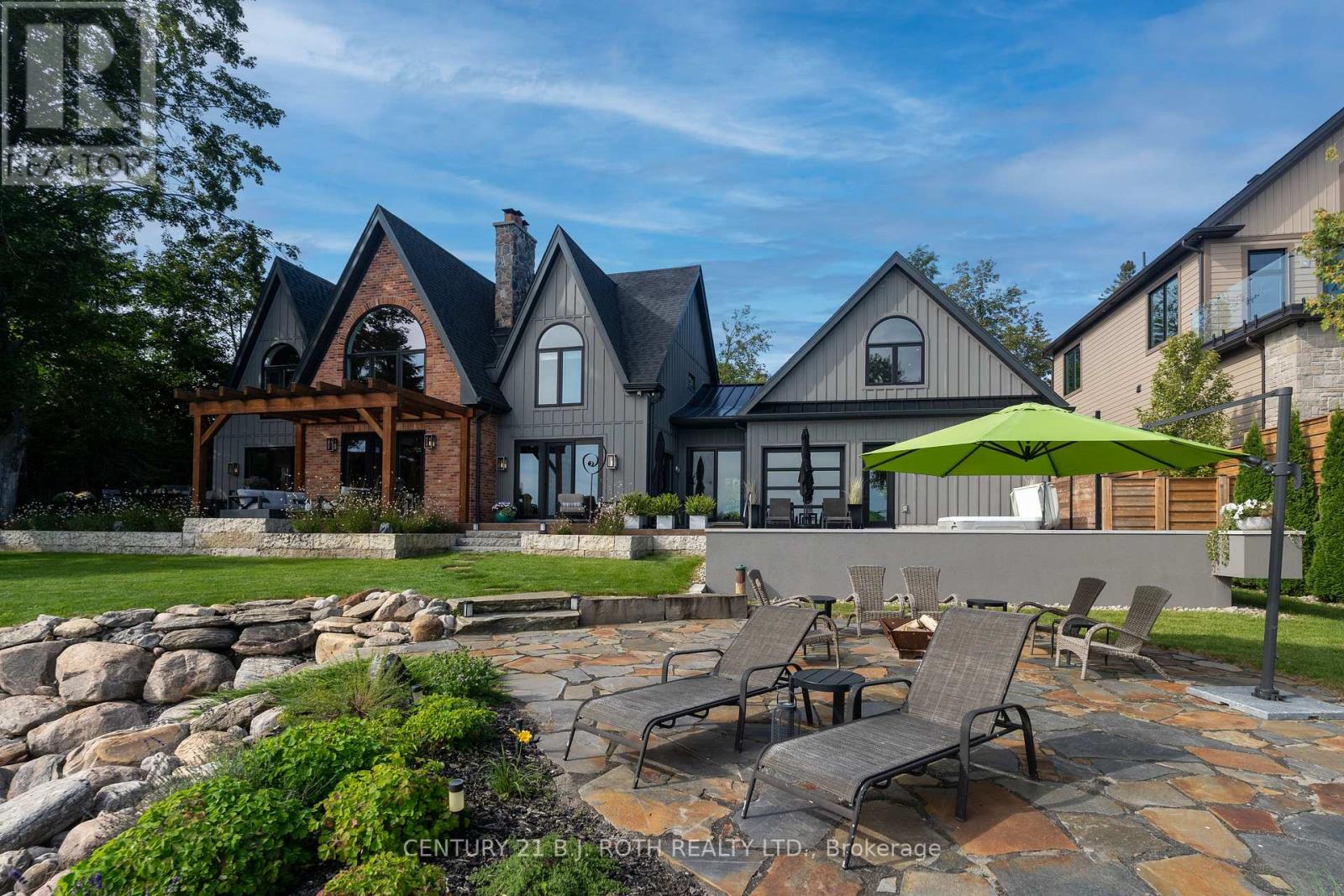 247 Lakeshore Road E, Oro-Medonte (Hawkestone), Ontario  L0L 2E0 - Photo 42 - S13829078