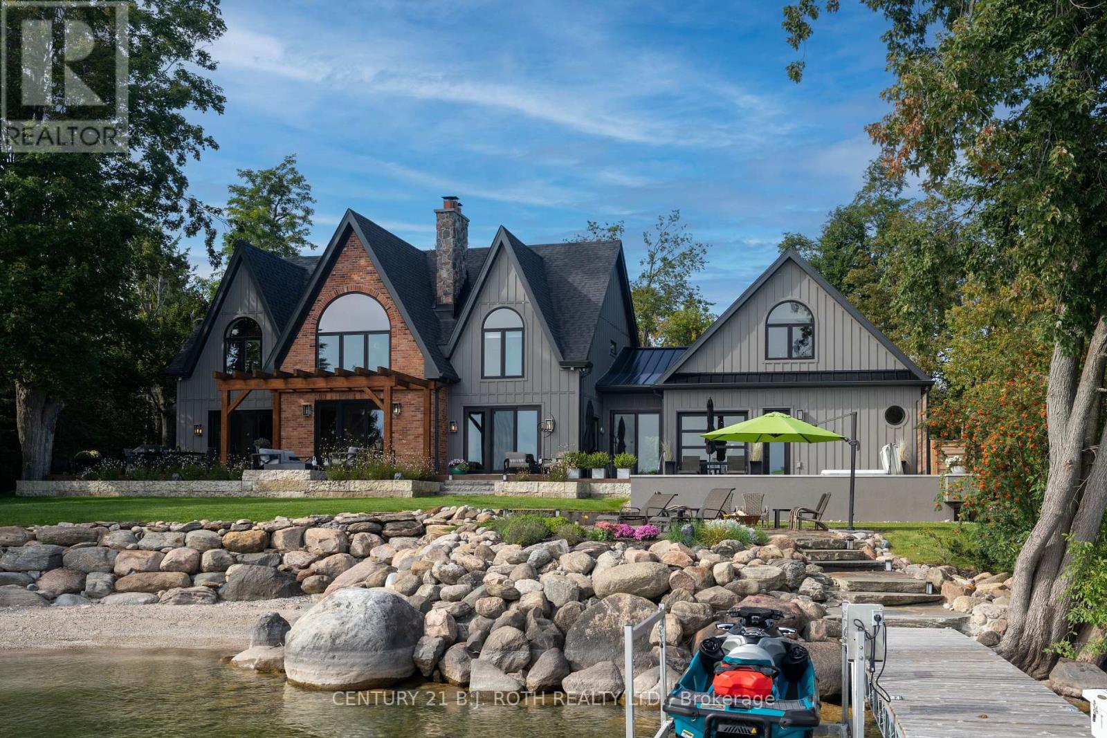 247 Lakeshore Road E, Oro-Medonte (Hawkestone), Ontario  L0L 2E0 - Photo 43 - S13829078
